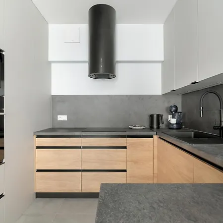 Nowoczesny Apartament Z Parkingiem W Sasiedztwie Starego Zoo By Noclegi Renters Poznan Exterior photo